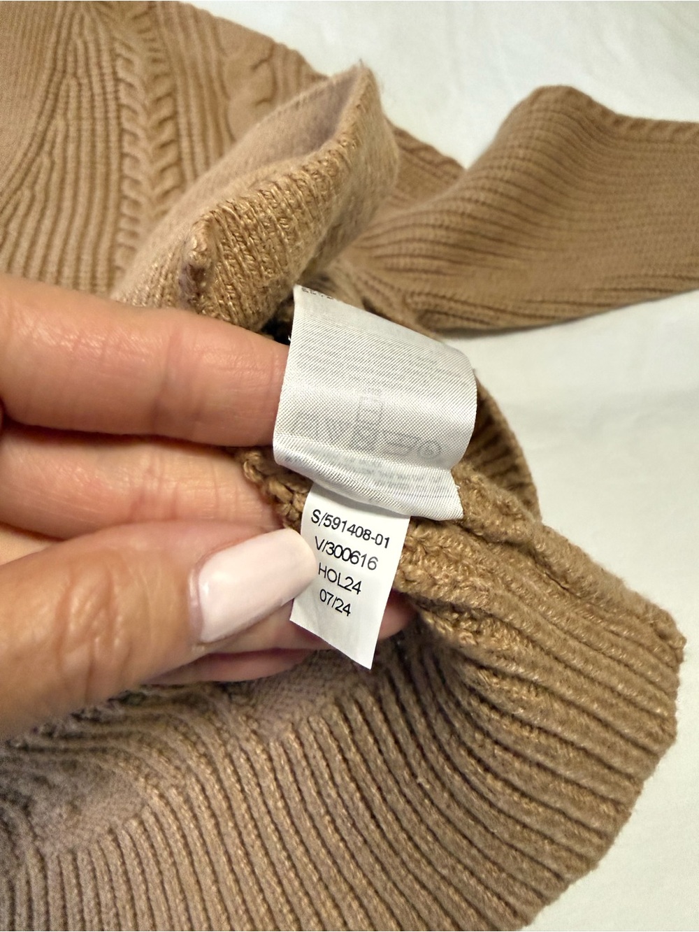 Banana Republic | Women’s Large | Camel Chunky Cable Knit Sweater Cardigan - Picture 11 of 11